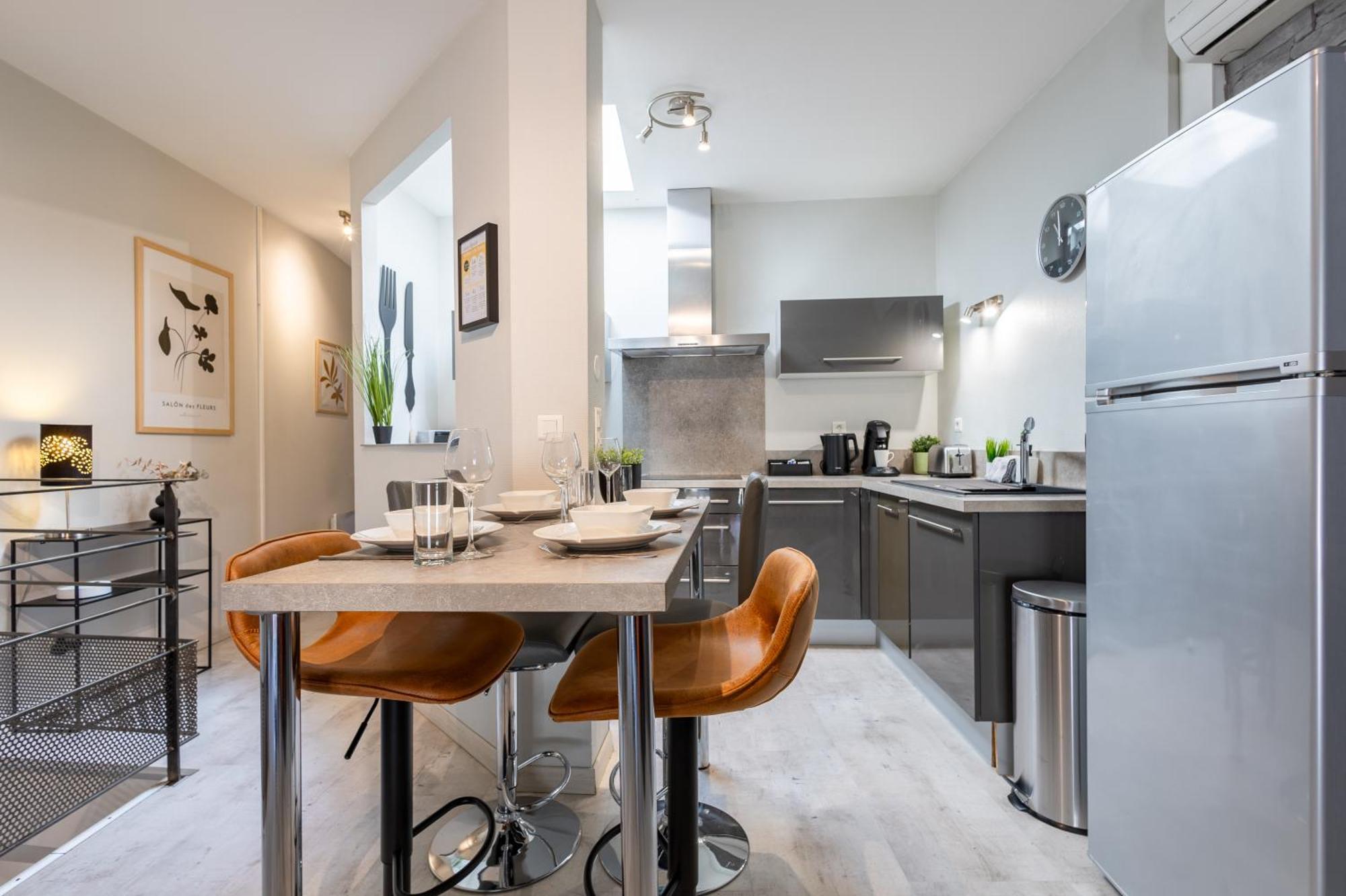 Le Canope - T3 Duplex, 2 Salles D'Eau, Hypercentre Кастр Екстериор снимка